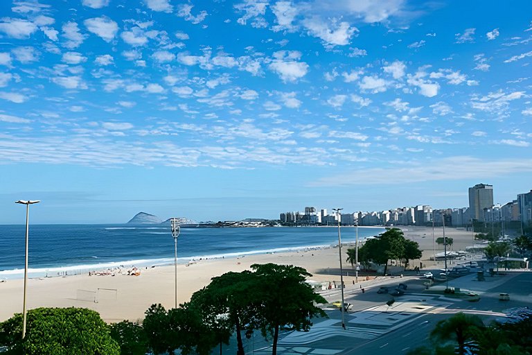 Copacabana - Front view of the Ocean