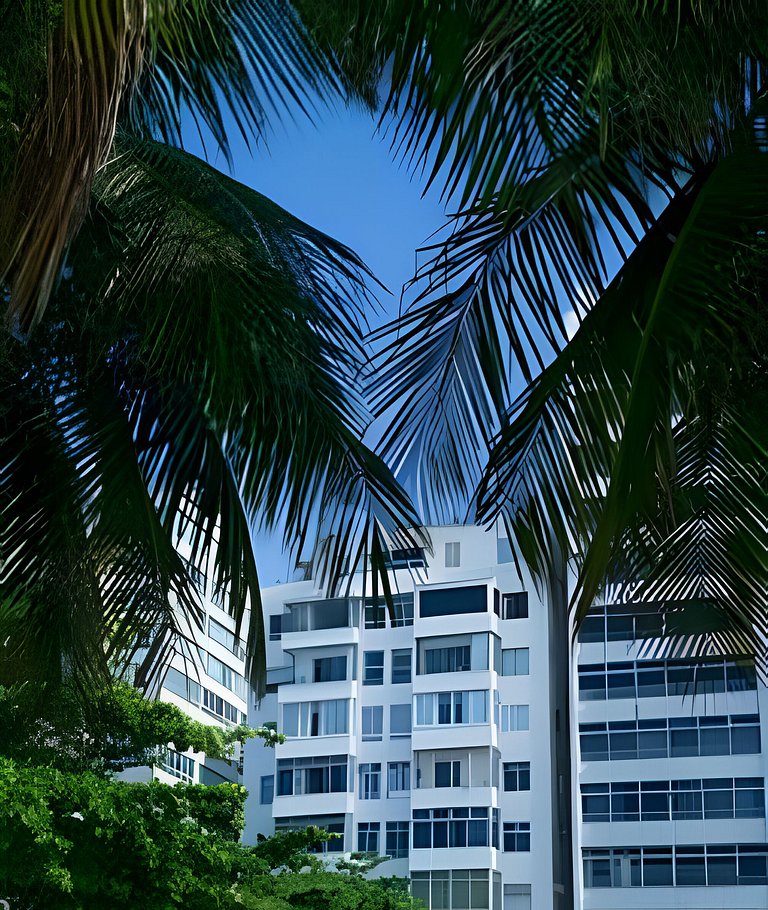 Copacabana - Front view of the Ocean