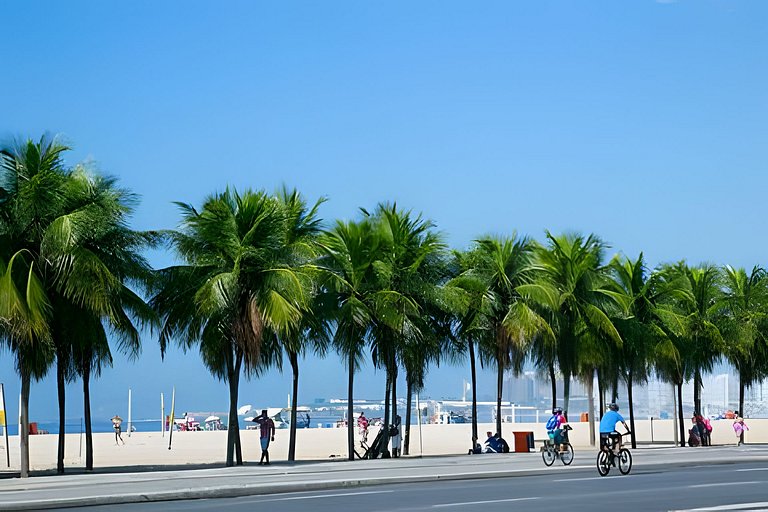 Copacabana - Front view of the Ocean