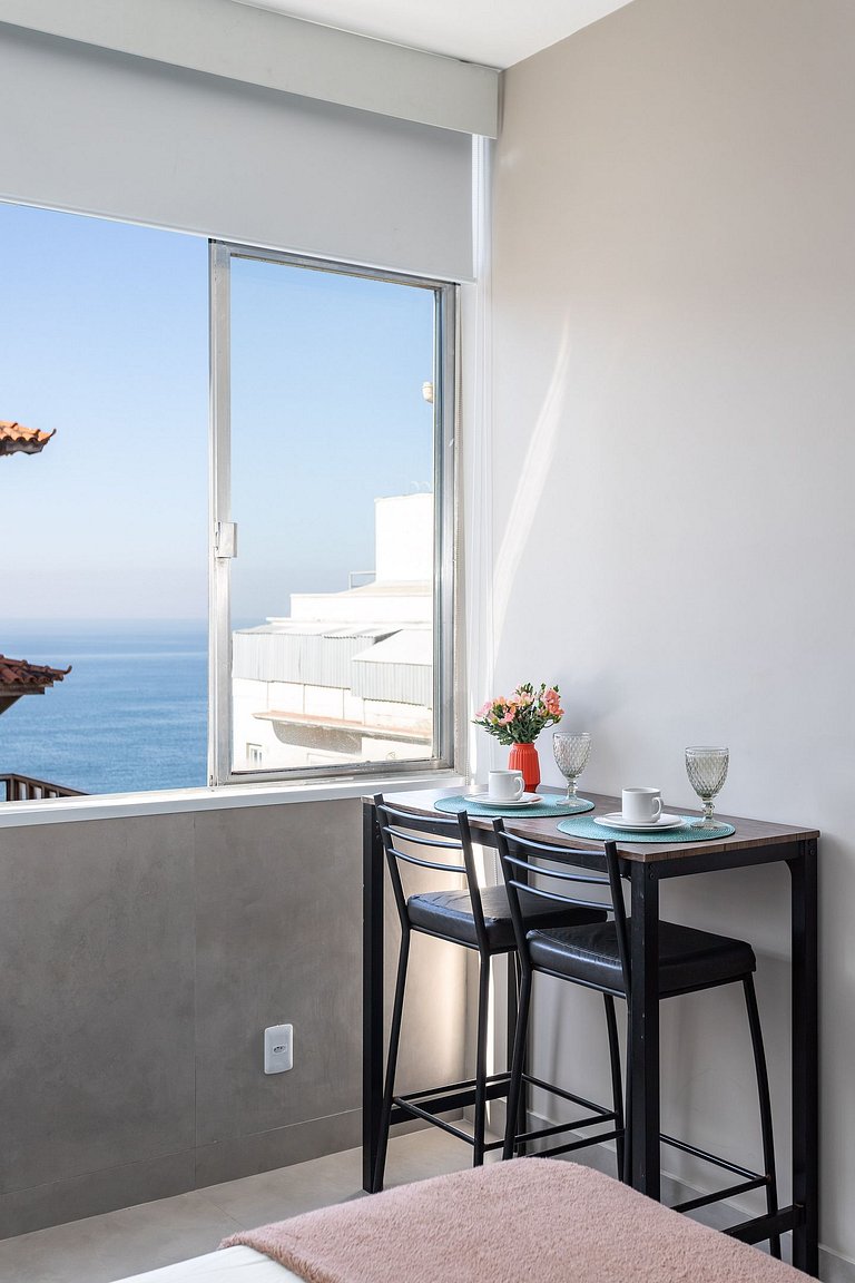 Luxo e Design Vista Mar no Posto 5 - Copacabana