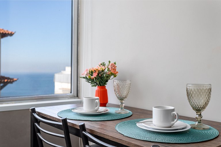 Luxo e Design Vista Mar no Posto 5 - Copacabana