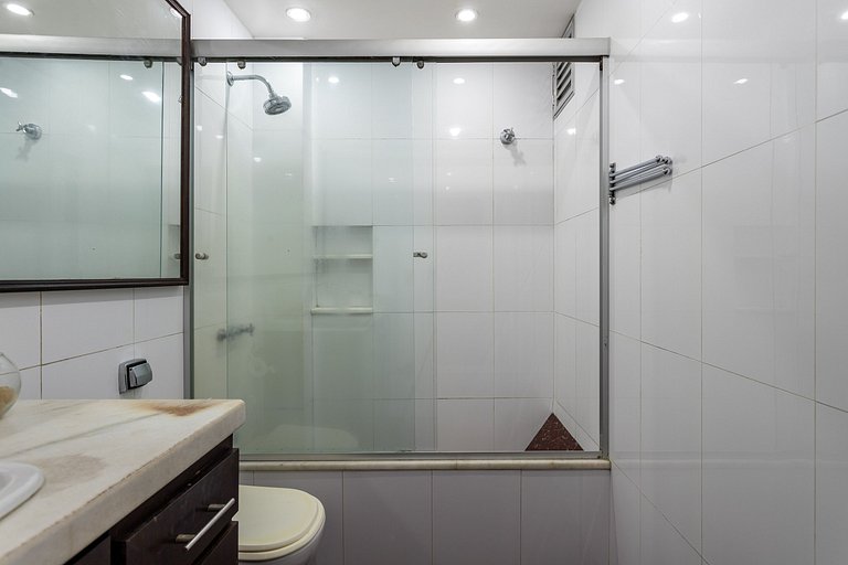 Super Duplex em Copacabana - Ao lado do Metrô
