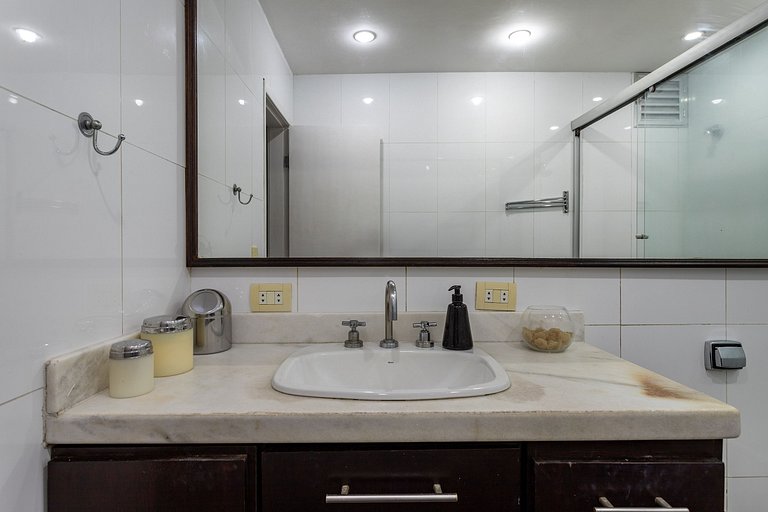 Super Duplex em Copacabana - Ao lado do Metrô