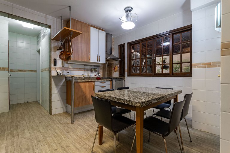 Vista Mar - Luxuoso Apartamento para 10 pessoas