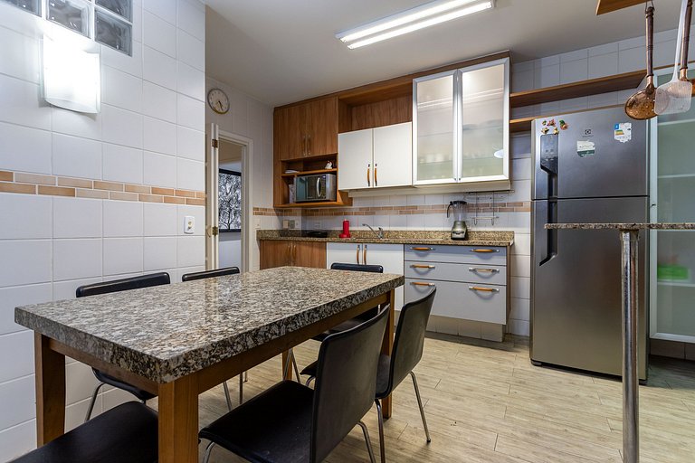 Vista Mar - Luxuoso Apartamento para 10 pessoas