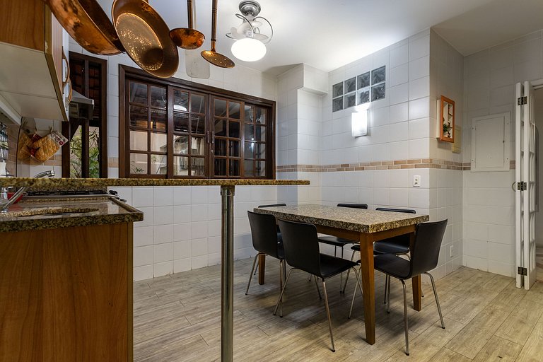 Vista Mar - Luxuoso Apartamento para 10 pessoas