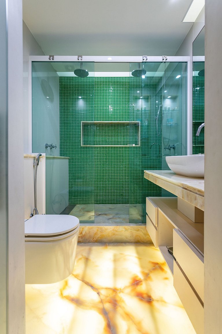 Vista Mar - Luxuoso Apartamento para 10 pessoas