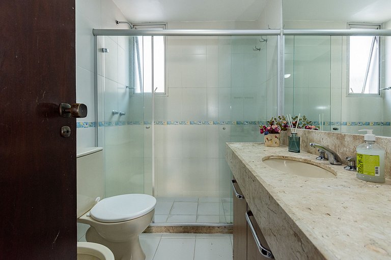 Flat Posto 6 com Piscina - Copacabana