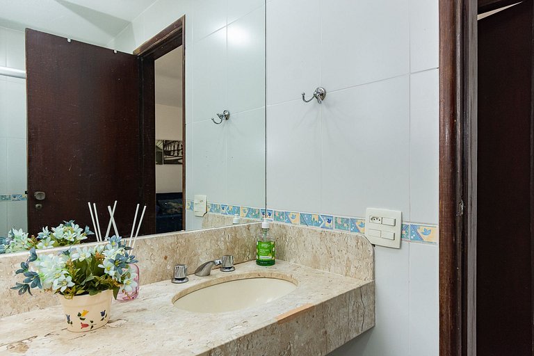 Flat Posto 6 com Piscina - Copacabana