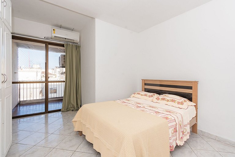 Flat Posto 6 com Piscina - Copacabana
